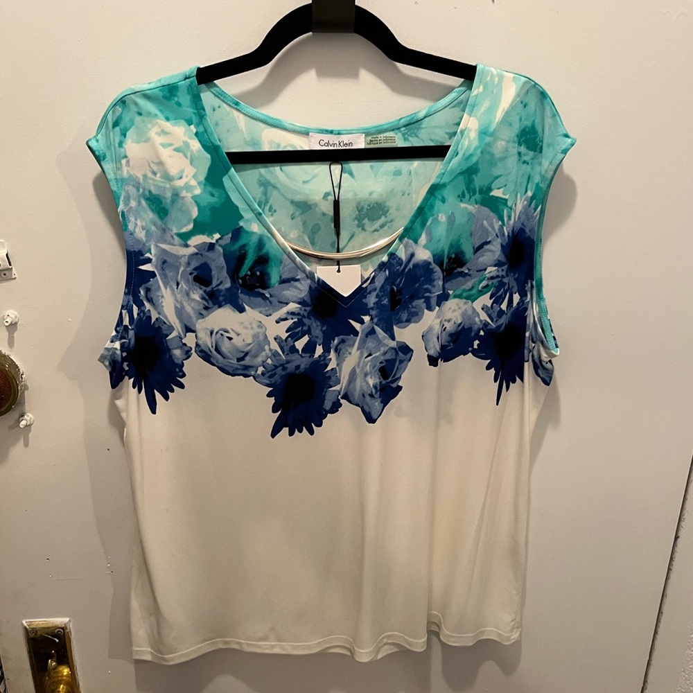 Calvin Klein women’s top